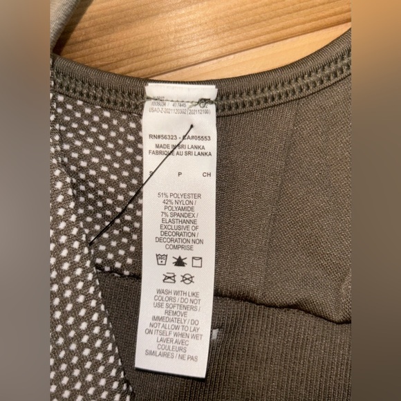 NEW Nike Girls Dri-FIT Indy Sports Bra Olive Size Small Sweat Wicking Training - Picture 8 of 9